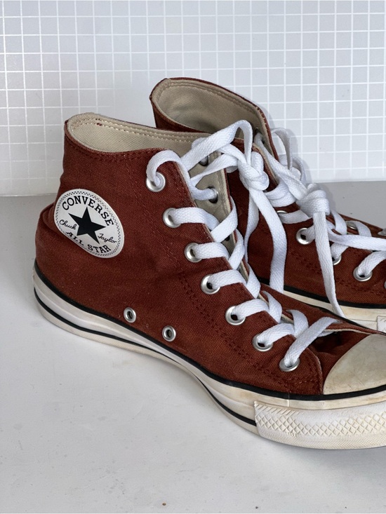 Converse Chuck Taylor All Star High Top Rust  Canvas Sneakers Women’s 8 Men’s 6 main image 4